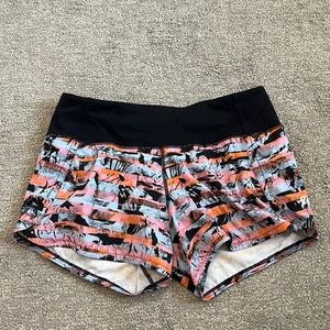 Lululemon Speed Up Shorts 2.5” | Size 4 | Orange, Pink, Blue, & Black Pattern